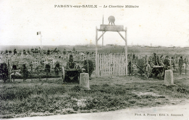 Le Cimetière Militaire 1936.JPG