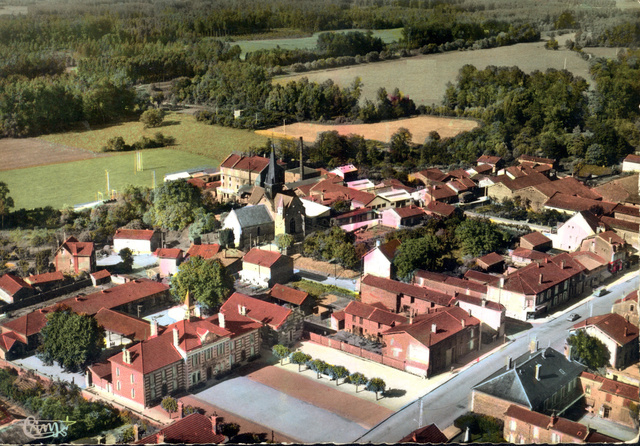 Vue aérienne - Place de la Mairie
